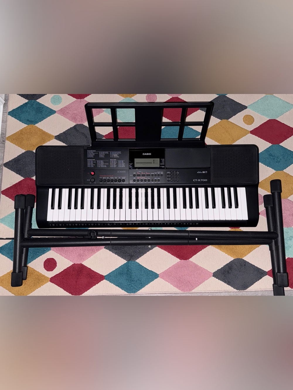Casio CT-X700 portable keyboard